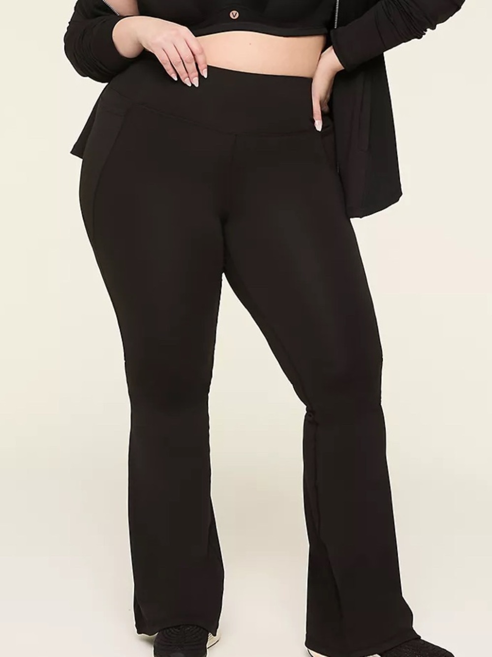 NWT LIVI Soft Flare Legging size 30/32